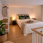 Casa Apuliae - Cathedral View לינה וארוחת בוקר 4*